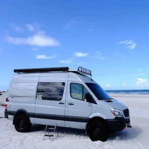 Adjustable Roof Rack