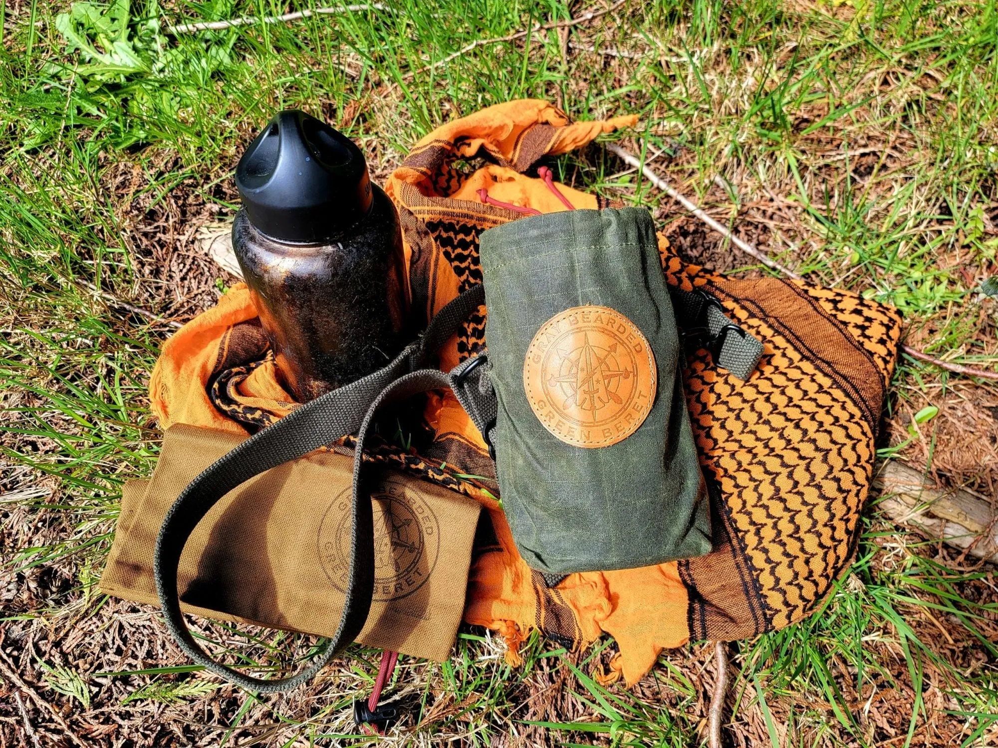 GB2 Waxed Canvas Bottle Carrier