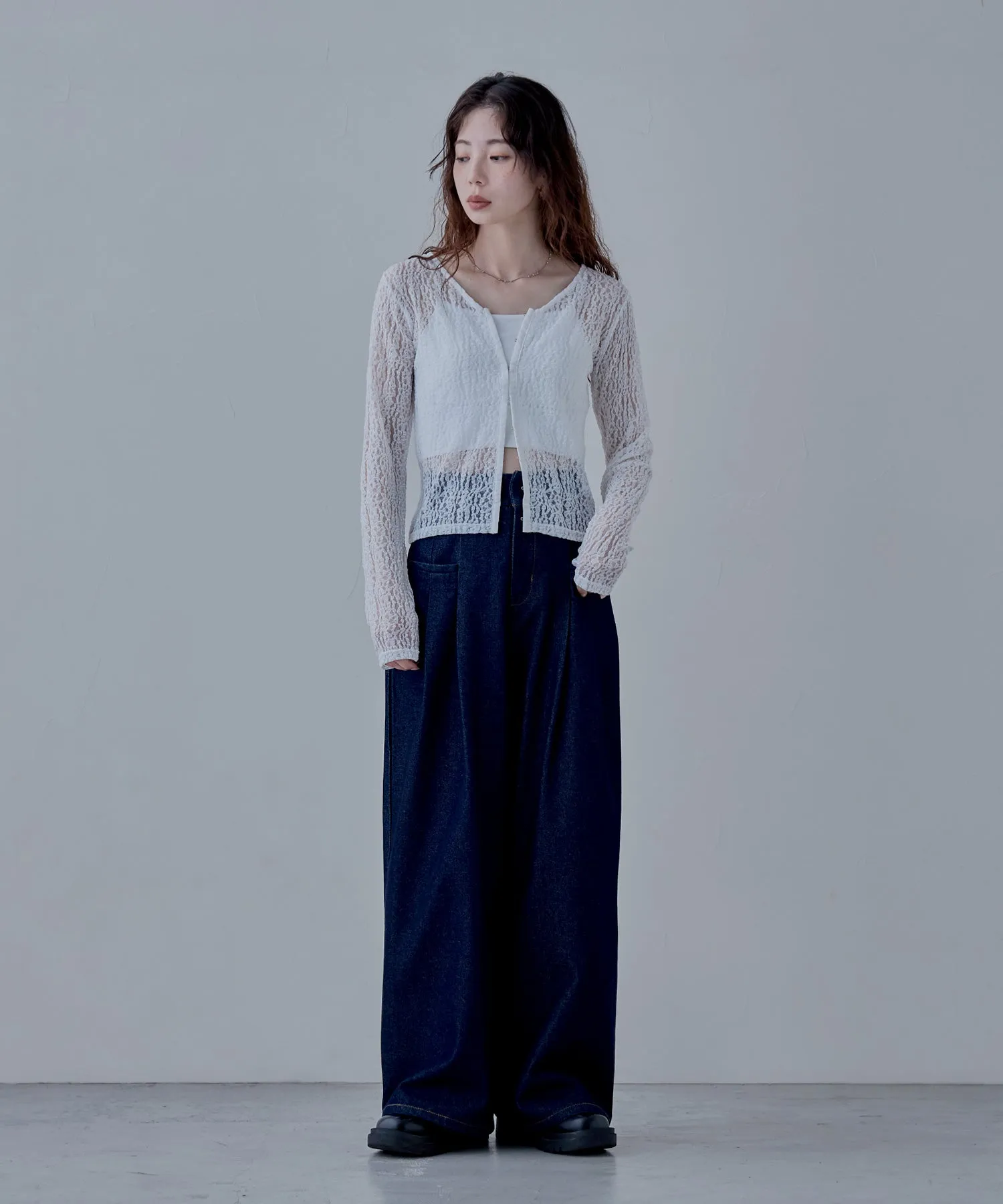 Lace compact cardigan