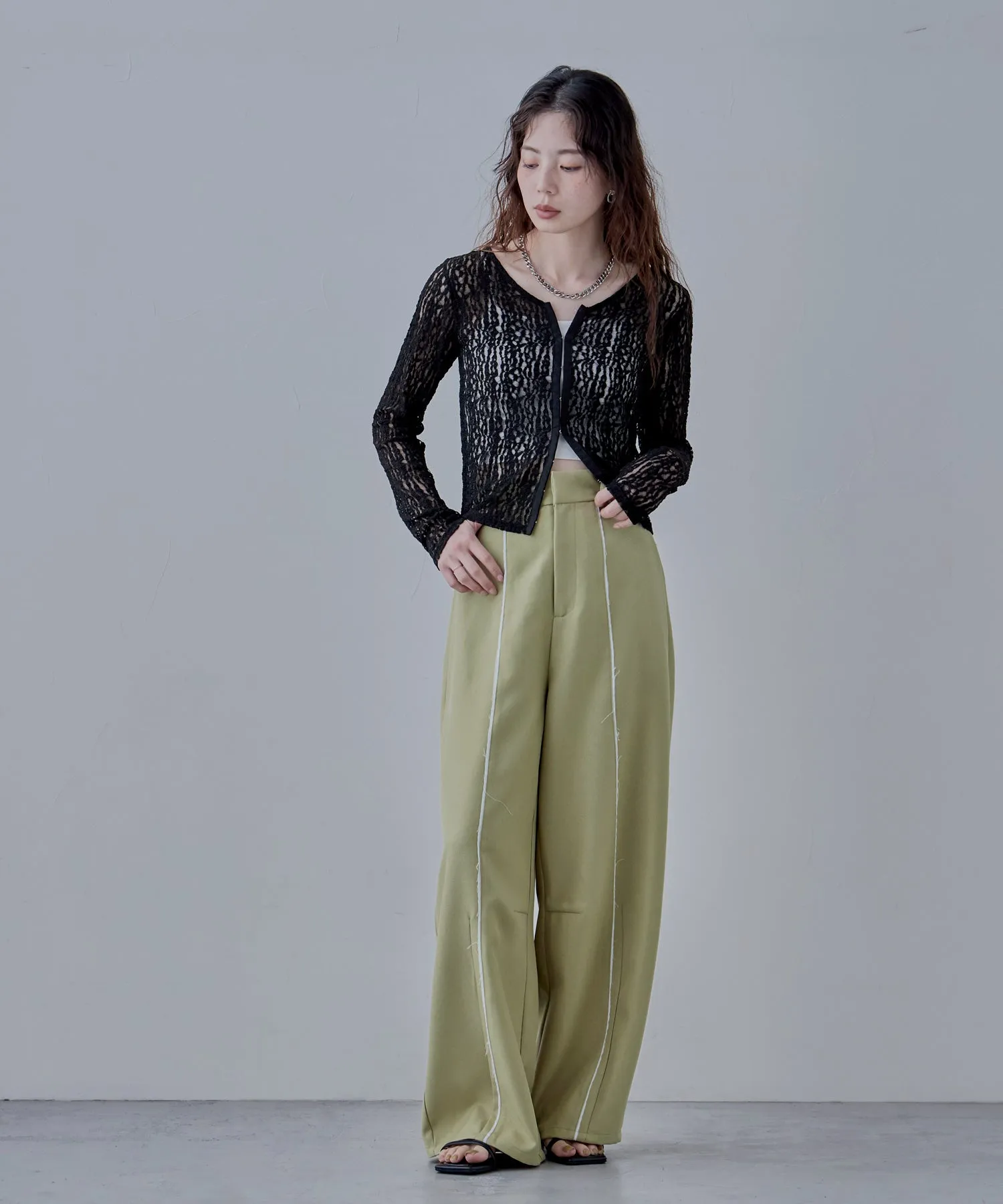 Lace compact cardigan