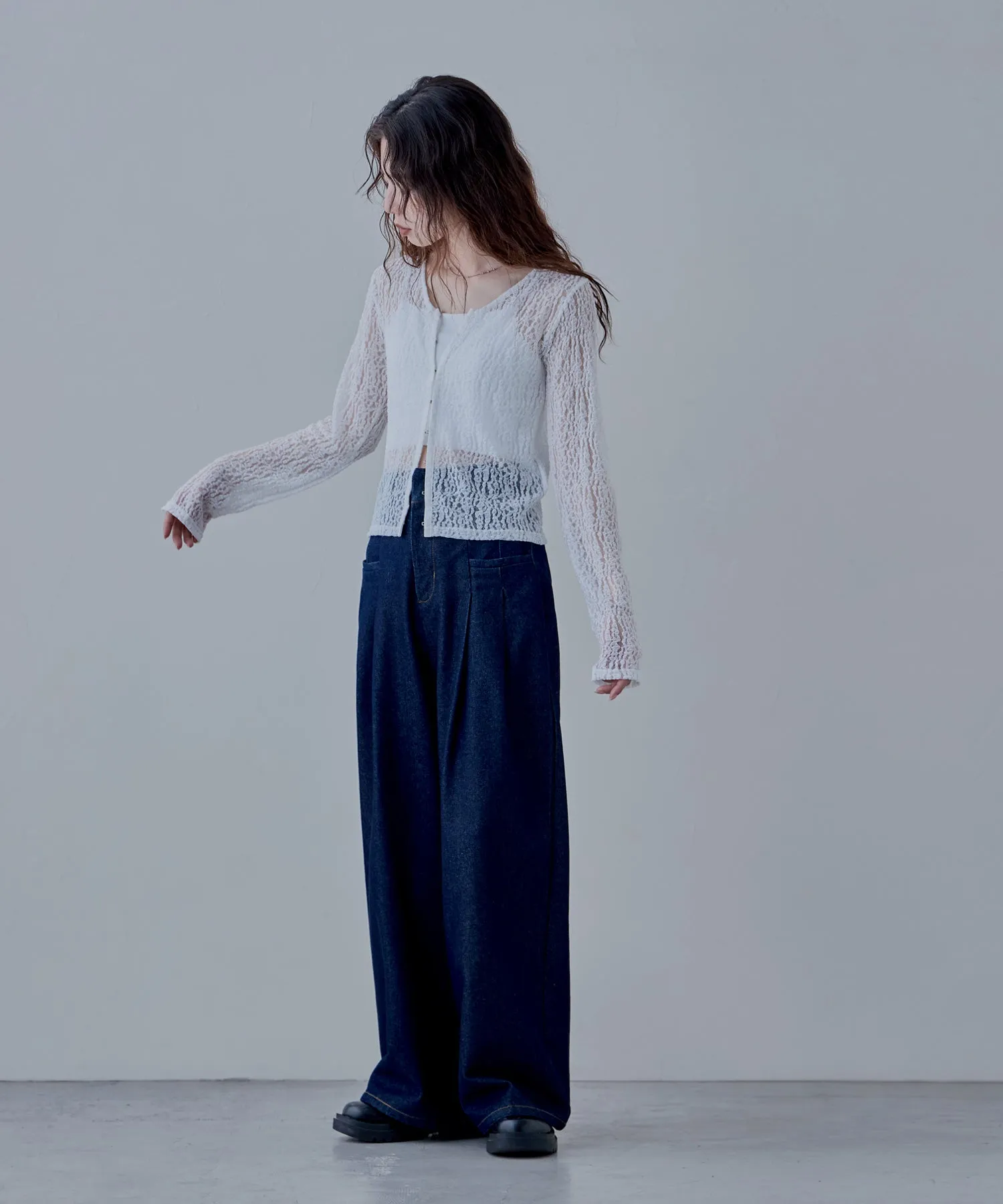 Lace compact cardigan