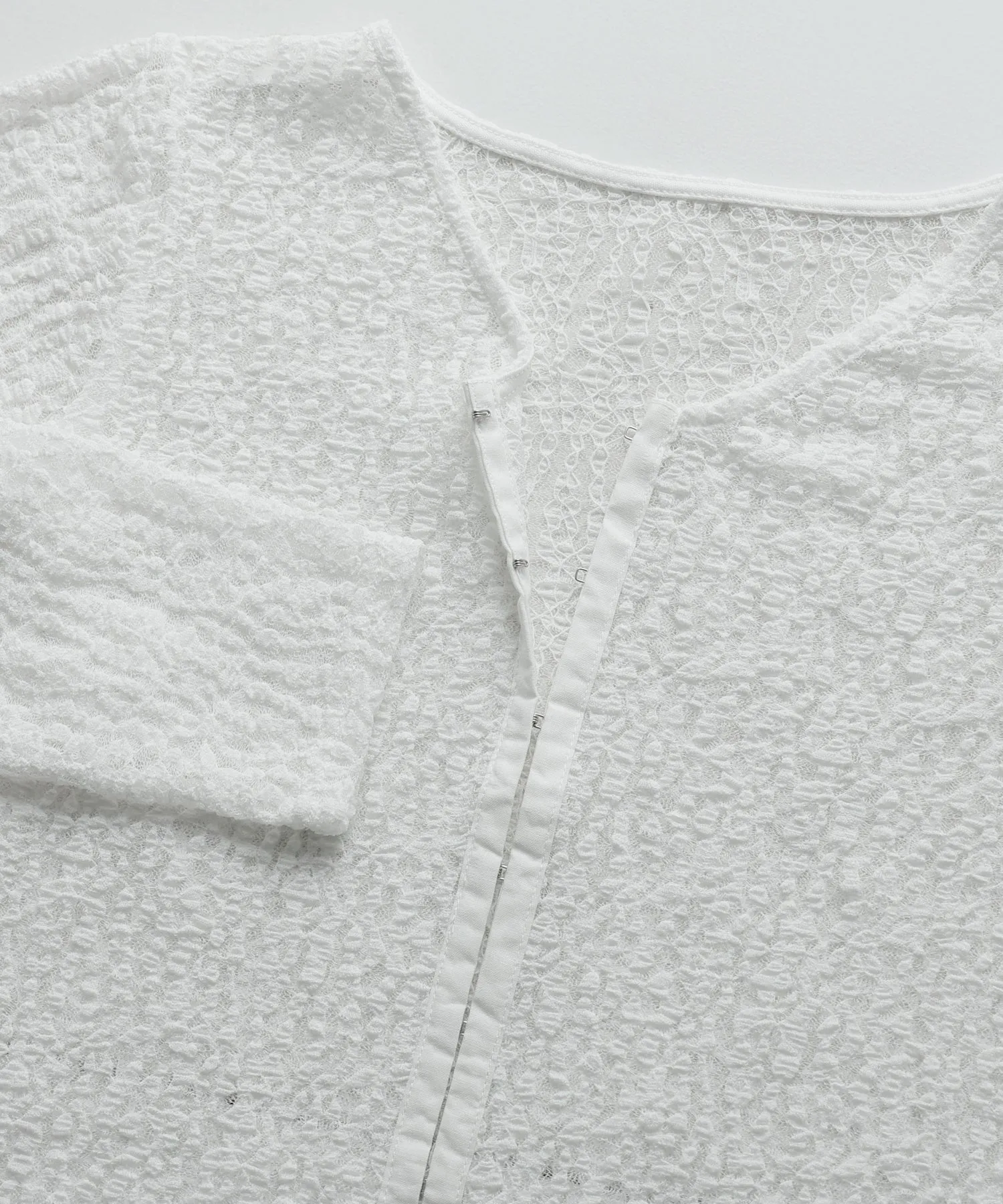 Lace compact cardigan